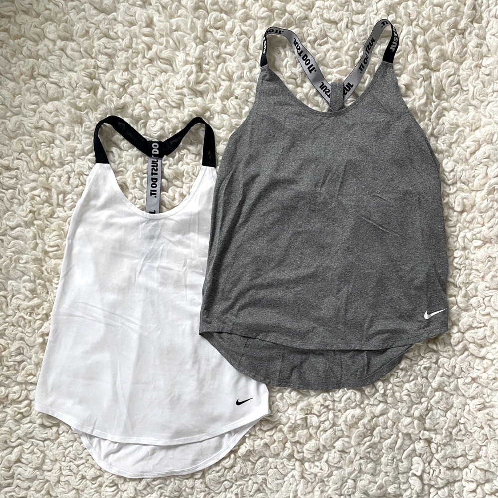 2 Nike DriFit Women’s Tank Tops (S)